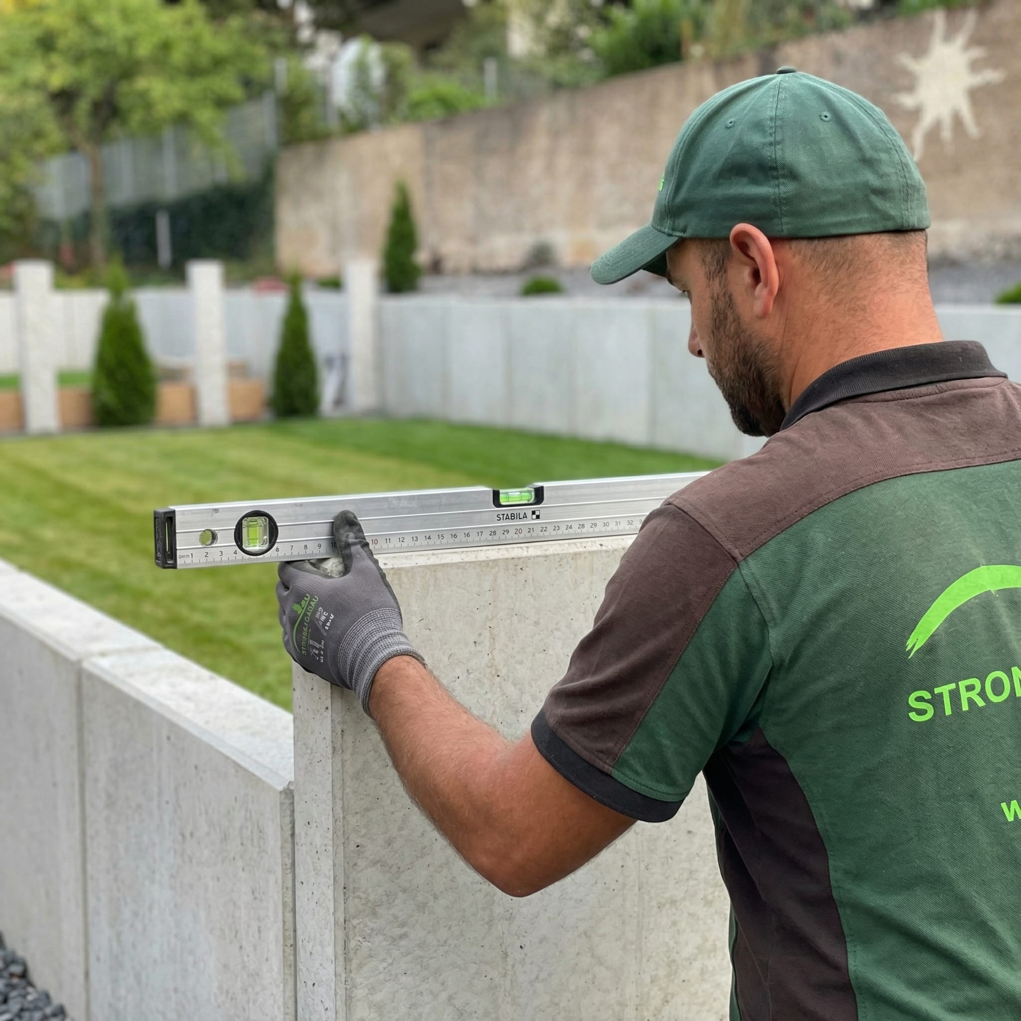 Exakte Garten- und Landschaftsbau Arbeiten in Stuttgart mit präziser Ausführung, moderner Gartengestaltung und hochwertiger Handwerksqualität vom Galabau-Profi